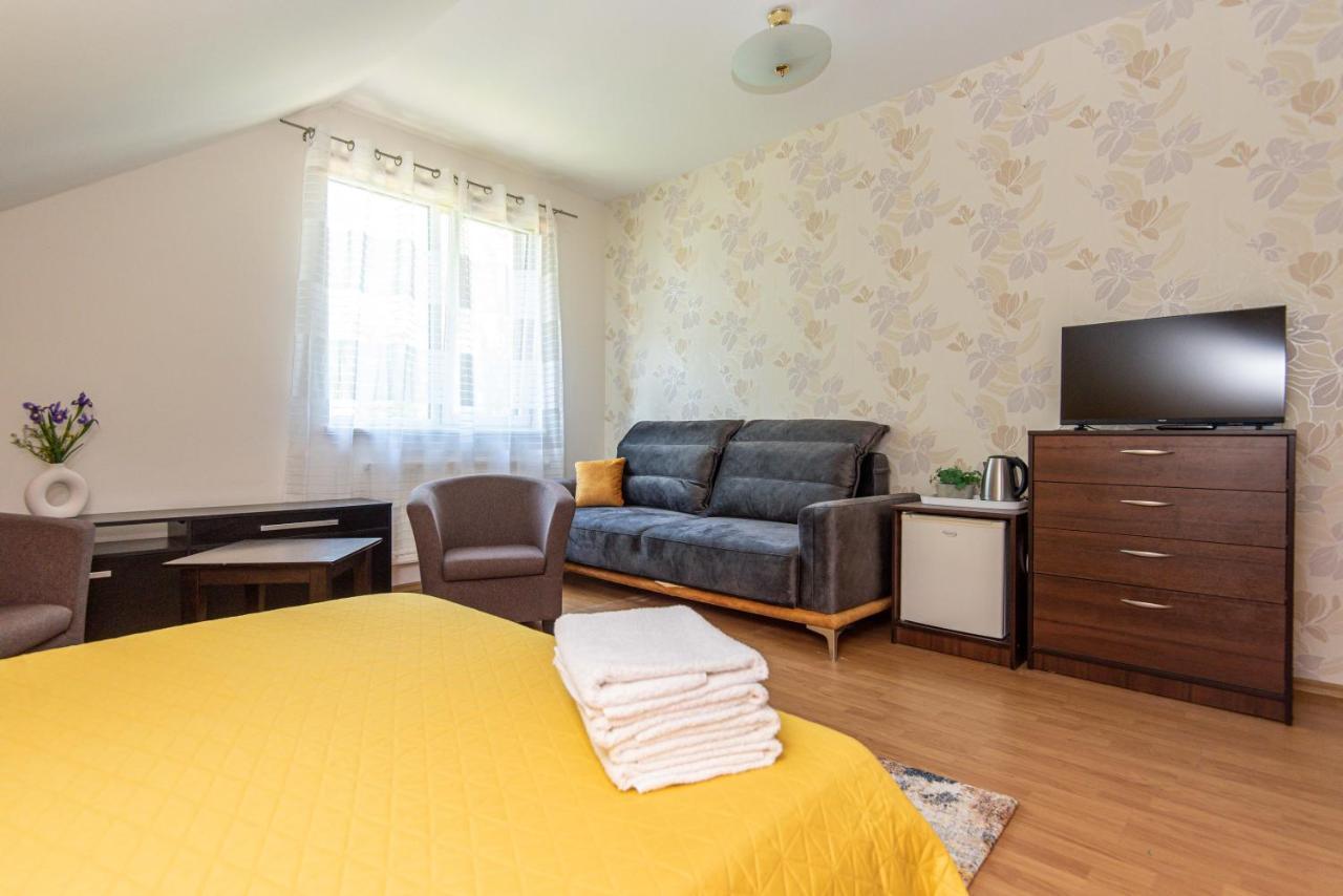 Guest House Pasaulio Krastas Palanga Bagian luar foto